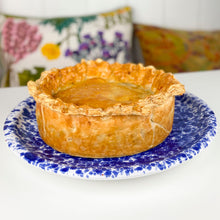 Load image into Gallery viewer, Organic Chicken, Leek &amp; Tarragon Pie
